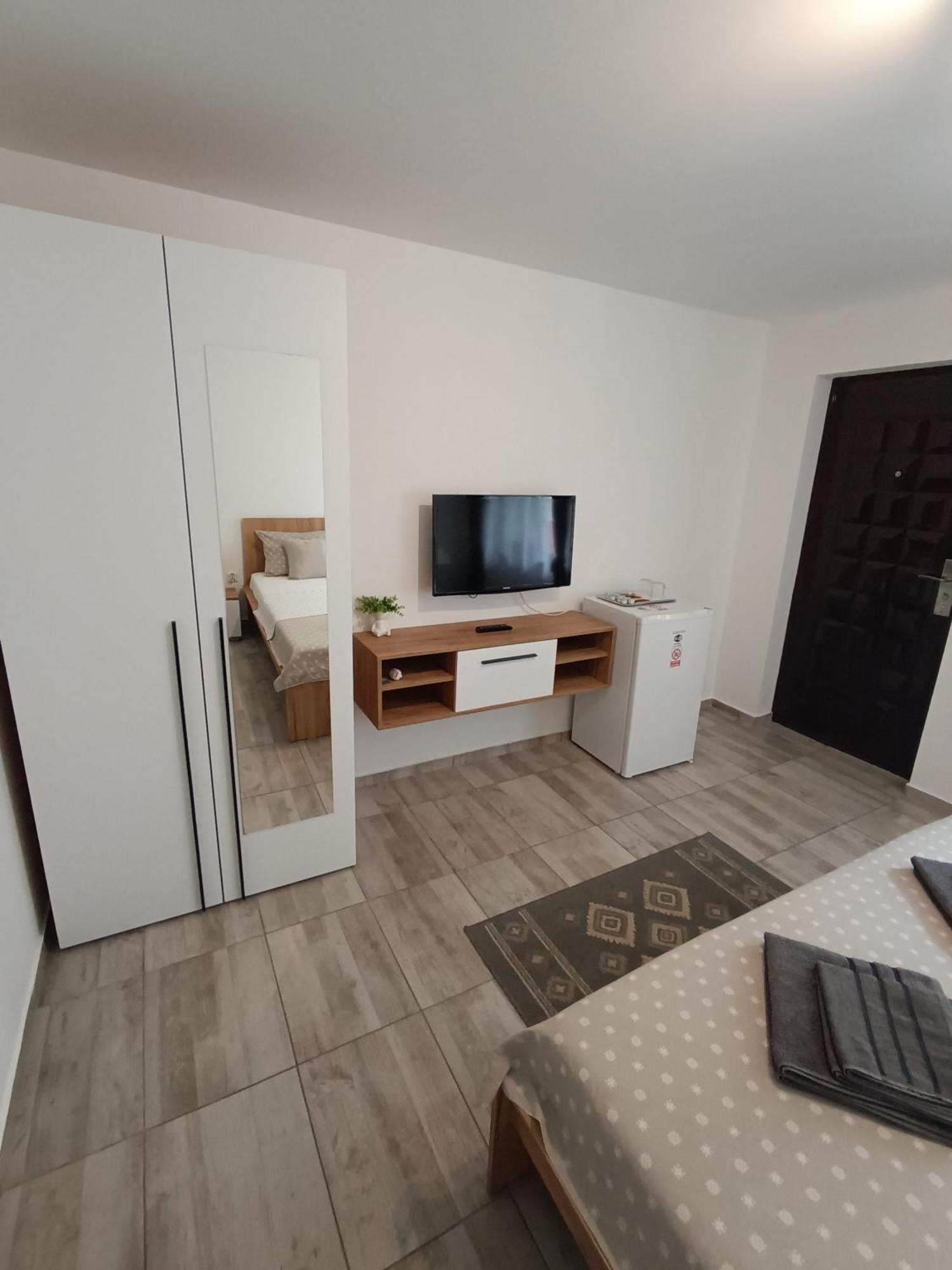 Rio Rooms Herkulesfürdő Kültér fotó